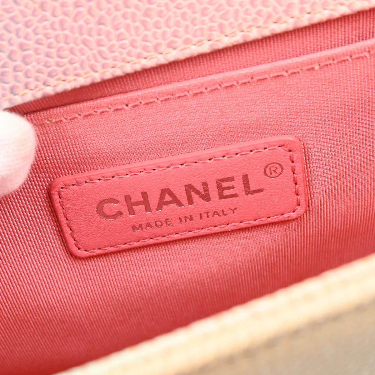 Boy Chanel 2018 Pastel Color Caviar Medium Shoulder Bag - Image 10