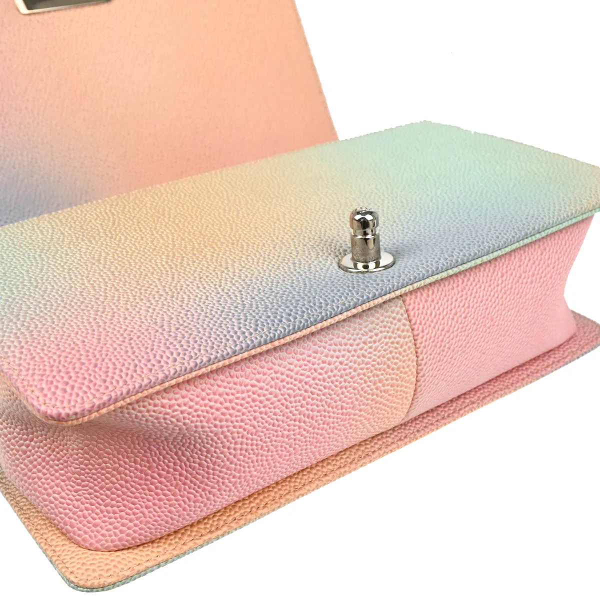 Boy Chanel 2018 Pastel Color Caviar Medium Shoulder Bag - Image 5