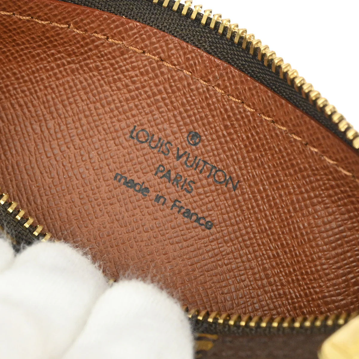 Louis Vuitton Monogram Papillon Attached Pouch Bag - Image 7