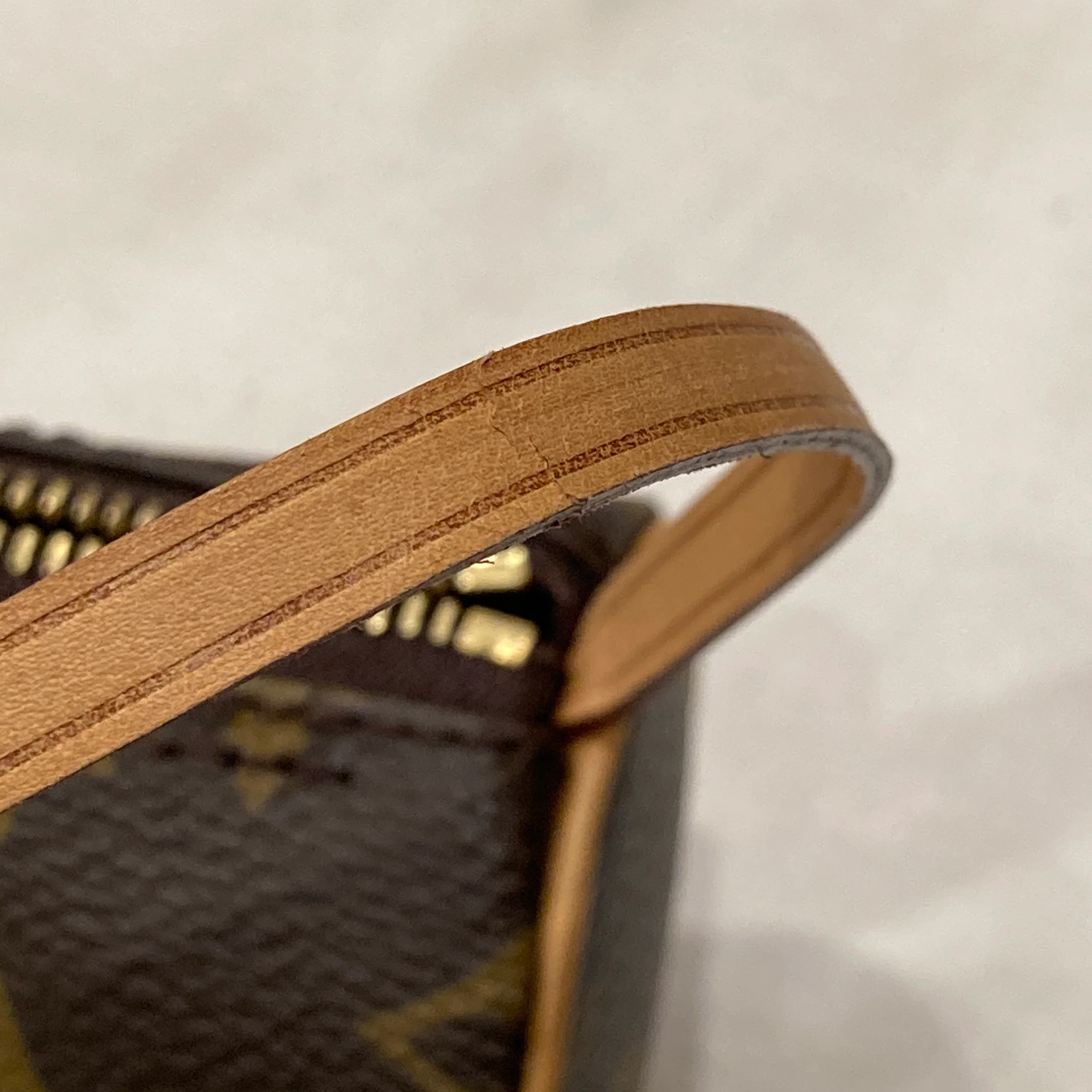 Louis Vuitton Monogram Papillon Attached Pouch Bag - Image 8